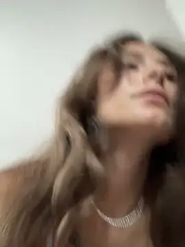 Snapshot of SophiiaStarr chatting on 19, 9, 2025 SophiiaStarr online show from 19, 9, 2025