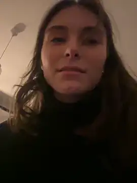 Snapshot of SophiiaStarr chatting on 4, 10, 2025 SophiiaStarr online show from 4, 10, 2025