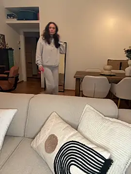 Snapshot of SophiiaStarr chatting on 18, 10, 2025 SophiiaStarr online show from 18, 10, 2025