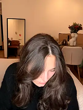 Snapshot of SophiiaStarr chatting on 4, 11, 2025 SophiiaStarr online show from 4, 11, 2025