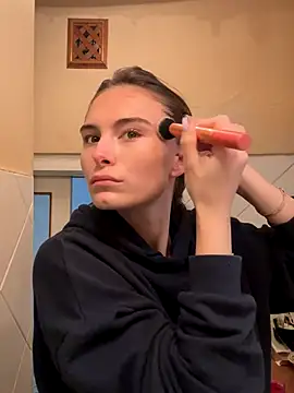 Snapshot of SophiiaStarr chatting on 11, 11, 2025 SophiiaStarr online show from 11, 11, 2025