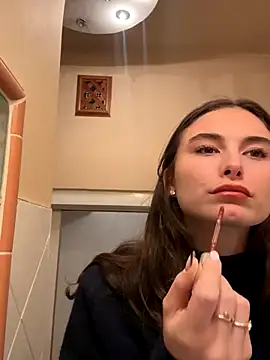 Snapshot of SophiiaStarr chatting on 25, 11, 2025 SophiiaStarr online show from 25, 11, 2025