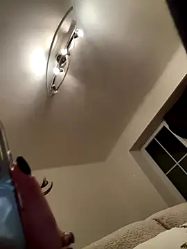 Snapshot of SophiiaStarr chatting on 17, 12, 2025 SophiiaStarr online show from 17, 12, 2025