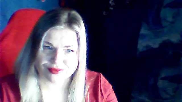 Snapshot of Nayvessa chatting on 2, 11, 2025 Nayvessa online show from 2, 11, 2025