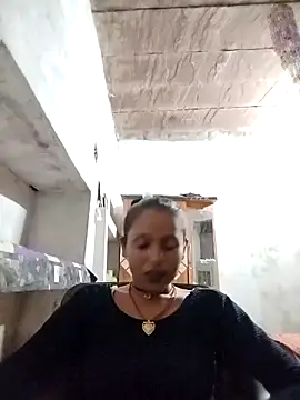 Snapshot of Sonam_shinde chatting on 22, 10, 2025 Sonam shinde online show from 22, 10, 2025