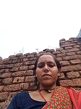 Snapshot of Sonam_shinde chatting on 25, 10, 2025 Sonam shinde online show from 25, 10, 2025