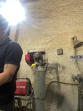 Snapshot of True_Di chatting on 5, 3, 2026 True Di online show from 5, 3, 2026