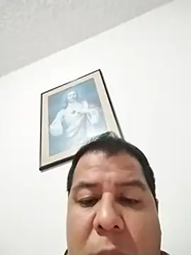 latinblack16 online show from 10, 2, 2026