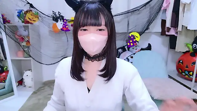 Snapshot of fumika_f chatting on 1, 11, 2025 fumika f online show from 1, 11, 2025