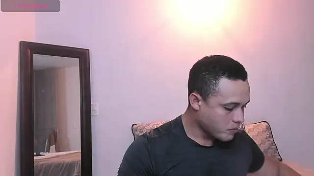 KingLevi01 online show from 18, 9, 2025