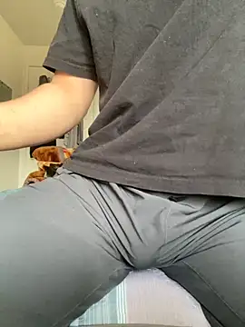 Pikachu19yo online show from 3, 11, 2025