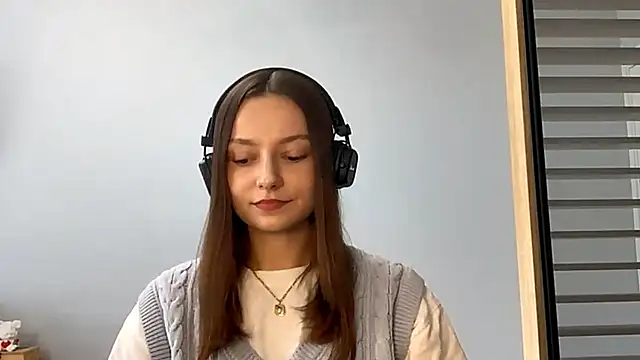 Snapshot of SoulHiperAgne_ chatting on 23, 9, 2025 SoulHiperAgne  online show from 23, 9, 2025