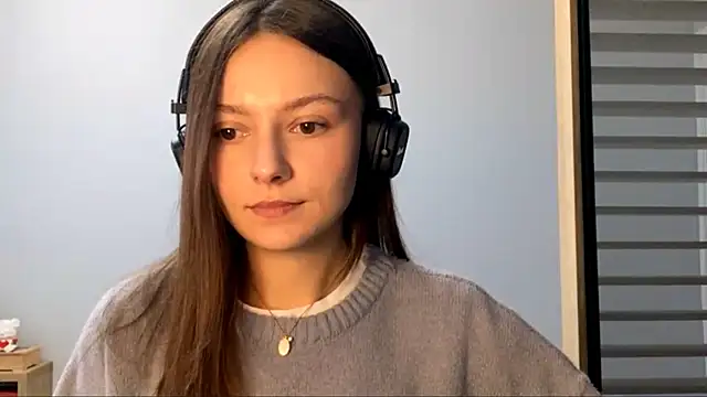 Snapshot of SoulHiperAgne_ chatting on 28, 9, 2025 SoulHiperAgne  online show from 28, 9, 2025