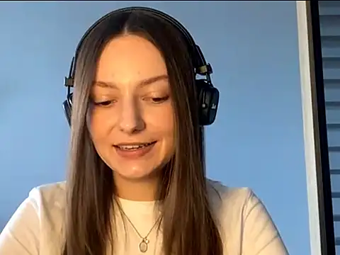 Snapshot of SoulHiperAgne_ chatting on 6, 10, 2025 SoulHiperAgne  online show from 6, 10, 2025