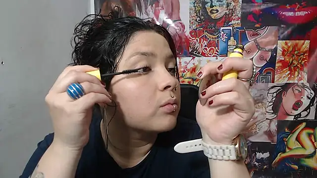 Curvy-Queen online show from 14, 10, 2025