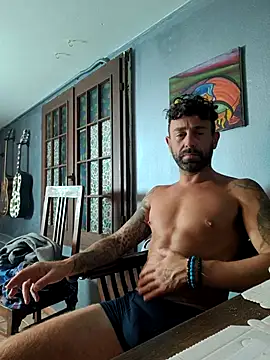 MatteoDom85 online show from 29, 10, 2025