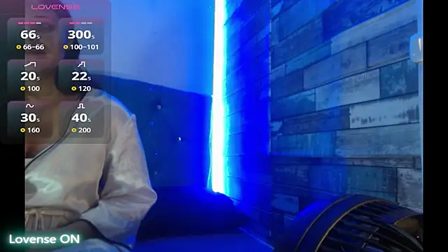 Yesamin Stone18 online show from 10, 5, 2026