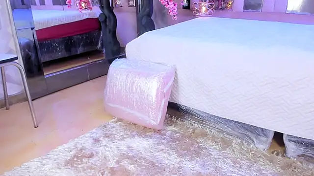 Snapshot of BizzyNoar chatting on 20, 9, 2025 BizzyNoar online show from 20, 9, 2025