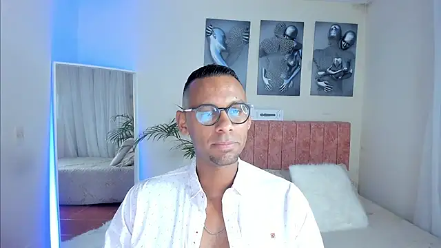 Snapshot of KingEdward_ chatting on 26, 9, 2025 KingEdward  online show from 26, 9, 2025