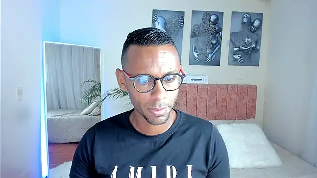 Snapshot of KingEdward_ chatting on 30, 9, 2025 KingEdward  online show from 30, 9, 2025