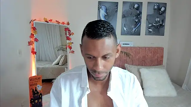 Snapshot of KingEdward_ chatting on 19, 10, 2025 KingEdward  online show from 19, 10, 2025
