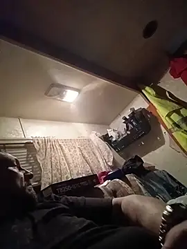 Chris is spun online show from 2, 11, 2025