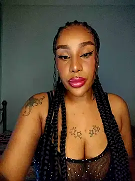 Queen Amara online show from 6, 11, 2025