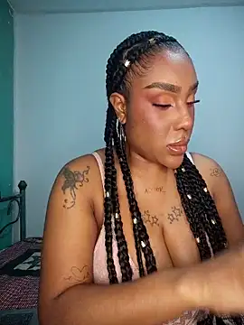 Snapshot of Queen_Amara chatting on 11, 4, 2026 Queen Amara online show from 11, 4, 2026