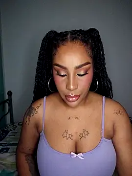 Snapshot of Queen_Amara chatting on 6, 5, 2026 Queen Amara online show from 6, 5, 2026