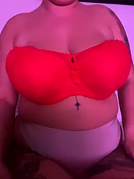 NailaRosee online show from 13, 9, 2025