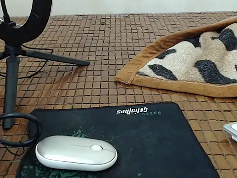 Ami 8x online show from 20, 9, 2025