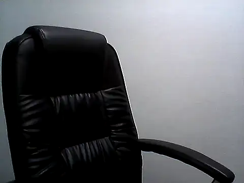 EllaLove2277 online show from 13, 5, 2026