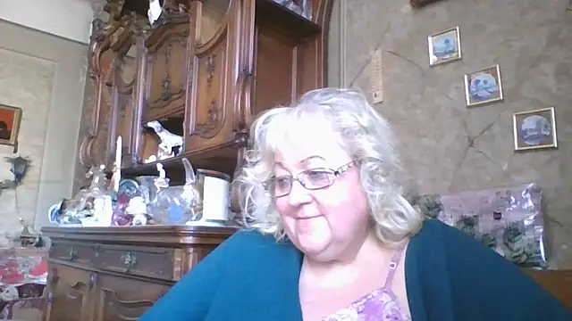 Lala-Love56 online show from 23, 9, 2025