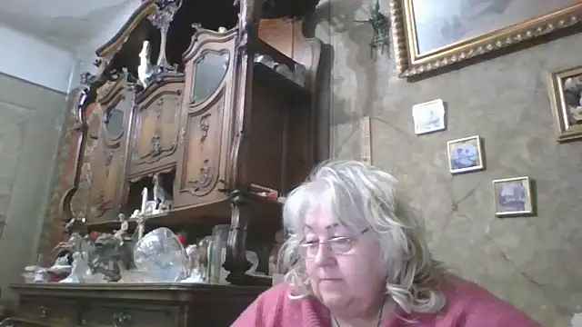 Snapshot of Lala-Love56 chatting on 17, 5, 2026 Lala-Love56 online show from 17, 5, 2026