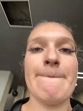 Bellatrisssaa online show from 29, 9, 2025