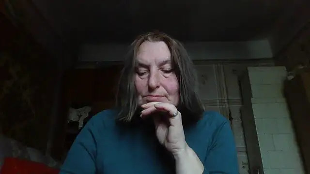 Snapshot of AnnaLive570 chatting on 5, 10, 2025 AnnaLive570 online show from 5, 10, 2025