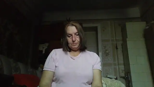 Snapshot of AnnaLive570 chatting on 10, 10, 2025 AnnaLive570 online show from 10, 10, 2025