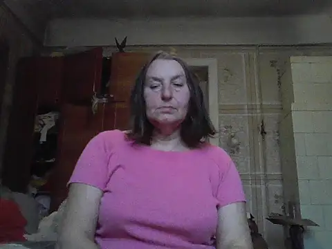 Snapshot of AnnaLive570 chatting on 8, 11, 2025 AnnaLive570 online show from 8, 11, 2025