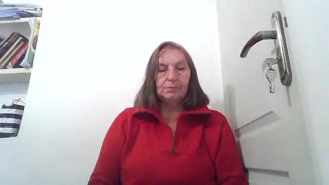 Snapshot of AnnaLive570 chatting on 10, 11, 2025 AnnaLive570 online show from 10, 11, 2025