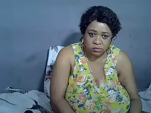 BUSTY QUEEEN online show from 27, 11, 2025