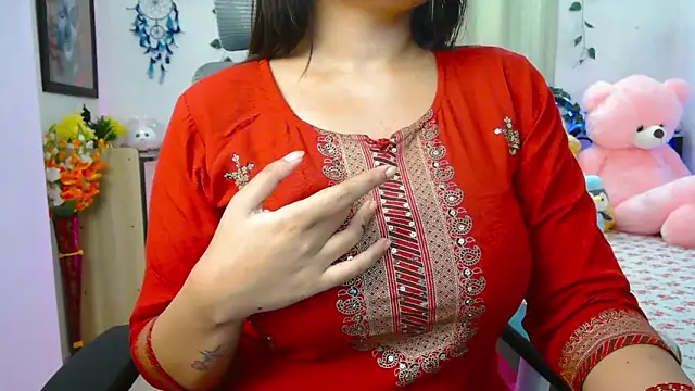 Snapshot of WildDimpi_0 chatting on 7, 5, 2026 WildDimpi 0 online show from 7, 5, 2026