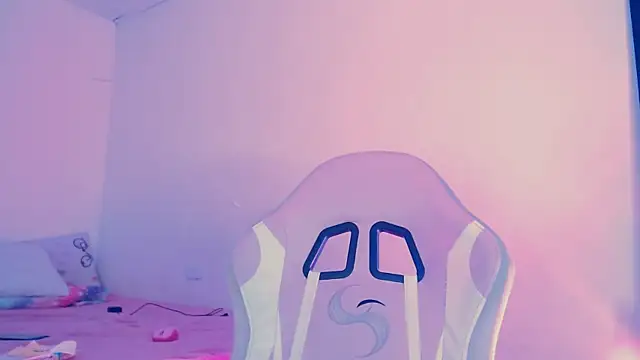 Snapshot of Alice_lidell chatting on 5, 2, 2026 Alice lidell online show from 5, 2, 2026