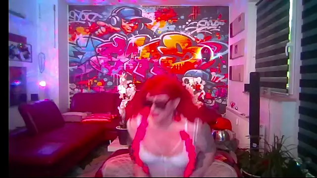 hellgirl1980 online show from 12, 6, 2026