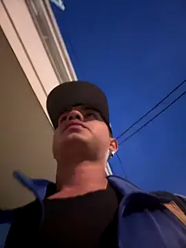 lonewolt online show from 16, 9, 2025