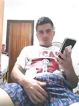 Snapshot of Andr3s69xxx chatting on 22, 9, 2025 Andr3s69xxx online show from 22, 9, 2025