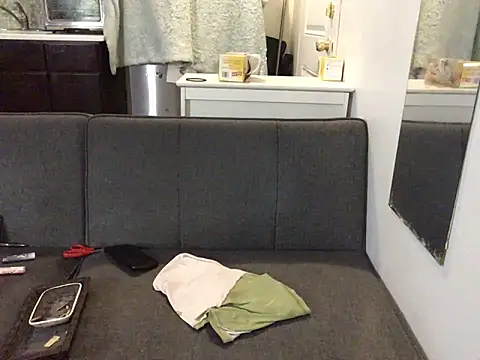 littyleesh1 online show from 19, 10, 2025