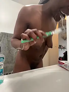 littyleesh1 online show from 8, 3, 2026