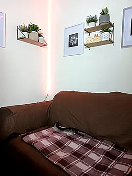 Noha Whiitee online show from 20, 9, 2025