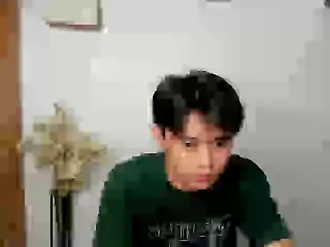 Snapshot of NautyBoyBrazeen_143 chatting on 13, 9, 2025 NautyBoyBrazeen 143 online show from 13, 9, 2025