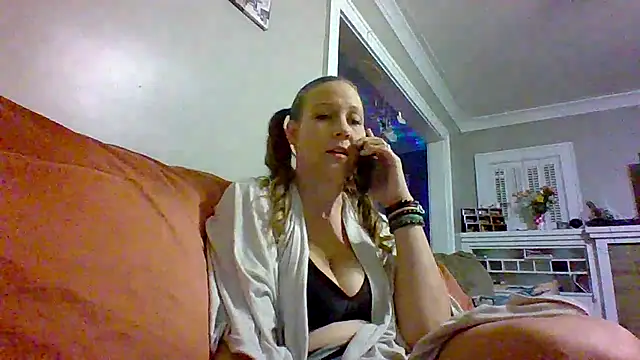 chickandherdick online show from 26, 10, 2025